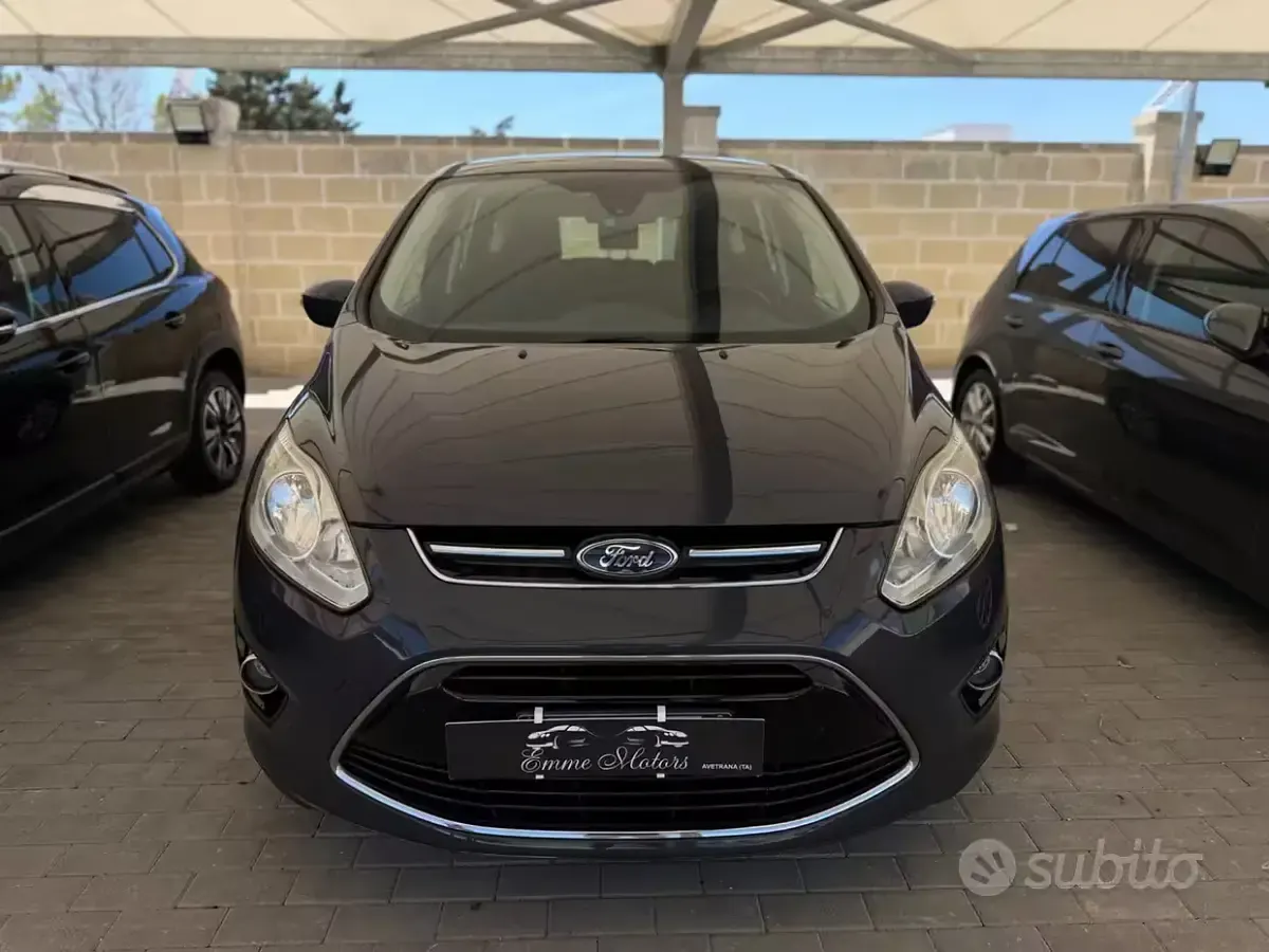 Usata Ford C-MAX Titanium 115 CV (84 kW) 2014 Grigio Monovolume