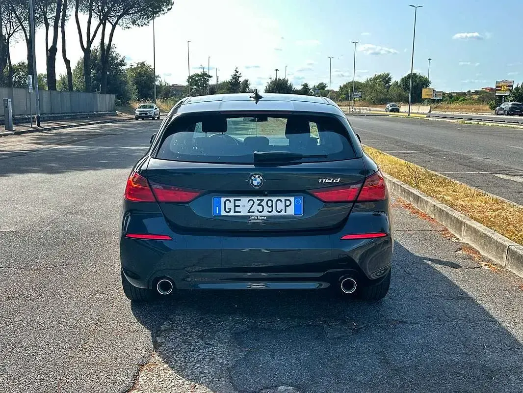 Usata BMW 118 Advantage 150 CV (110 kW) 2021 Nero Berlina
