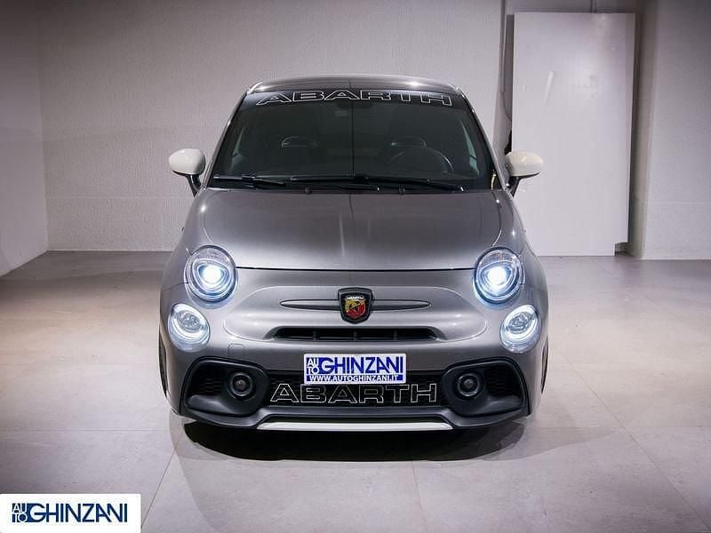 Usata Abarth 595 165 CV (121 kW) 2024 Grigio record Utilitaria