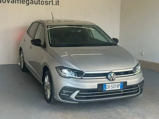 Usata VW Polo Style 110 CV (80 kW) 2022 Grigio Utilitaria