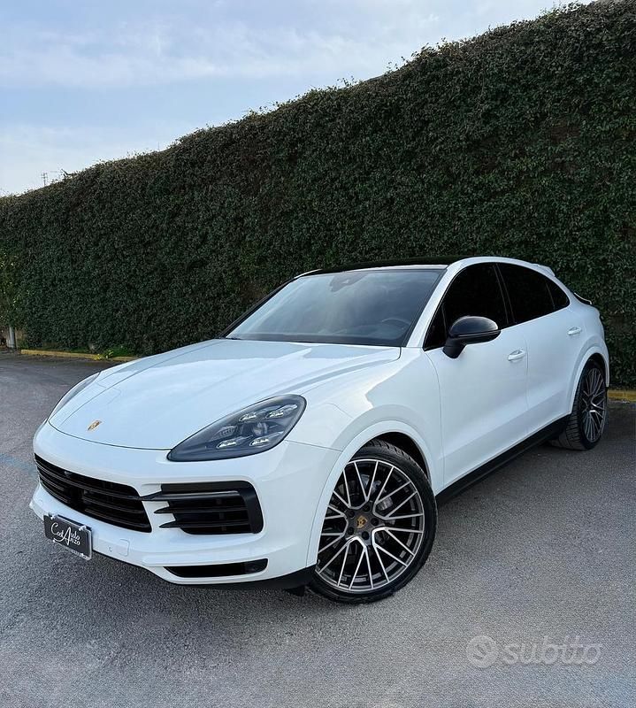 Usata Porsche Cayenne 340 CV (250 kW) 2019 Bianco SUV