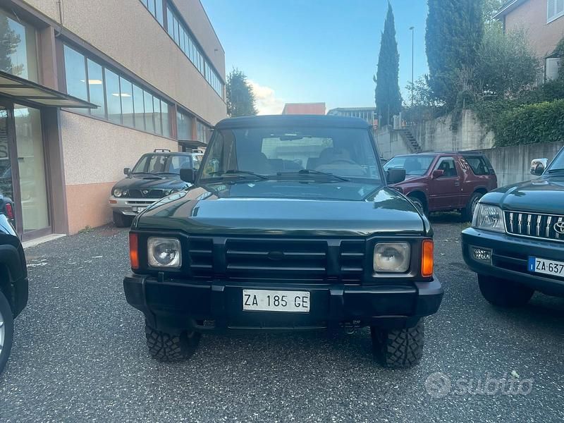 Usata Land Rover Discovery S 113 CV (83 kW) 1991 Verde SUV