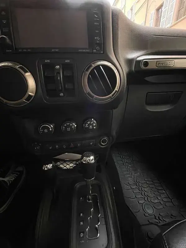 Usata Jeep Wrangler 200 CV (147 kW) 2016 Verde SUV