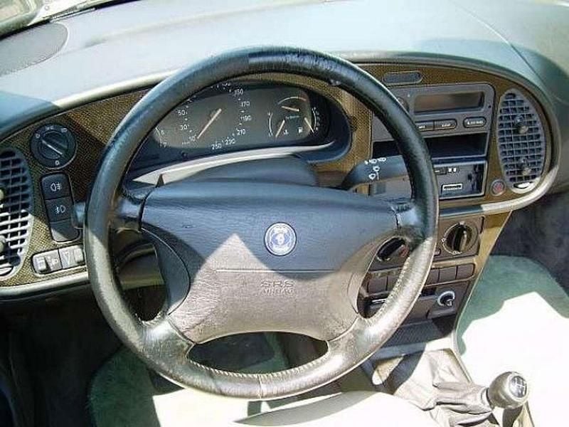 Usata Saab 900 Cabriolet 186 CV (136 kW) 1998 Nero Cabrio