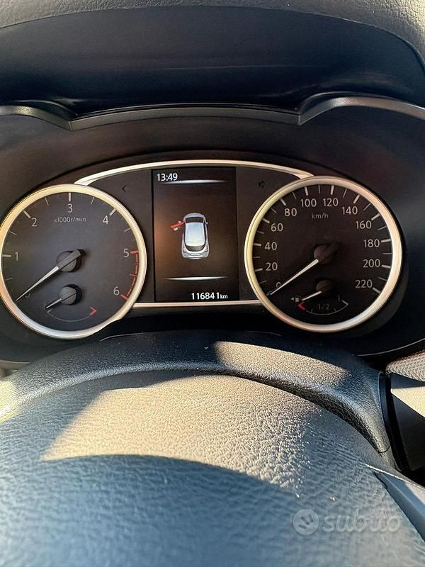 Usata Nissan Micra 90 CV (66 kW) 2017 Bianco Utilitaria