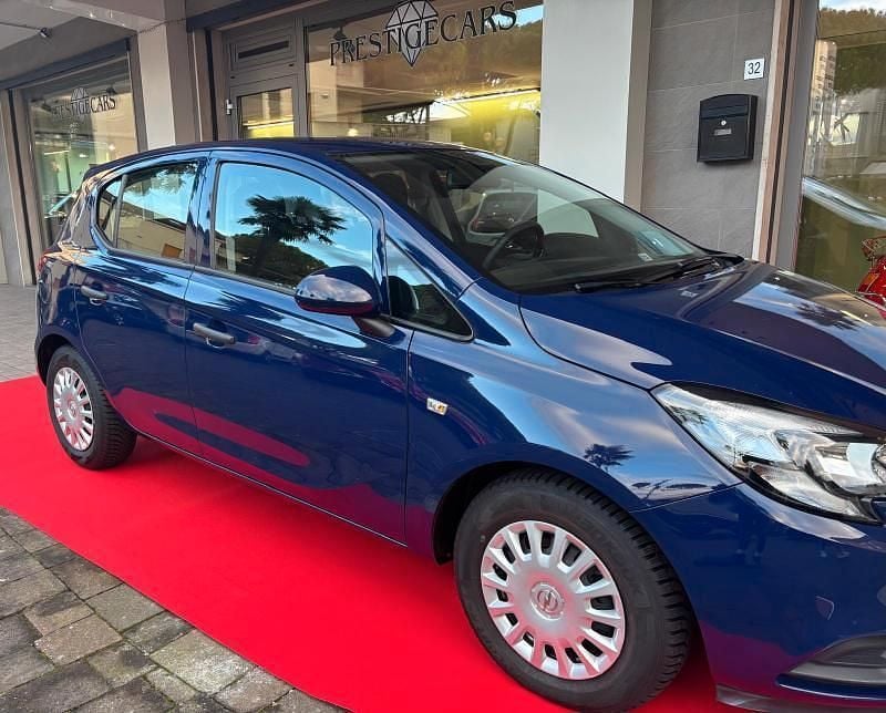 Usata Opel Corsa Selection 69 CV (50 kW) 2017 Blu/azzurro Utilitaria