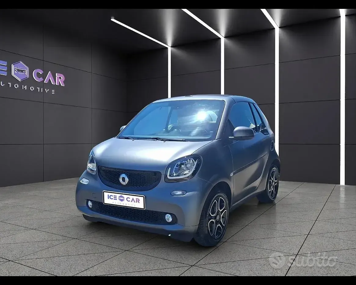 Usata Smart ForTwo Cabrio 90 CV (66 kW) 2019 Grigio Cabrio