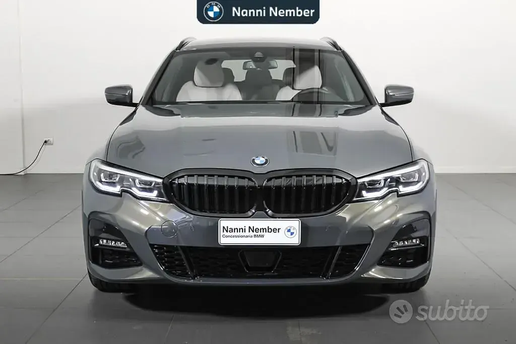 Usata BMW 330 M Sport 286 CV (210 kW) 2021 Grigio Station wagon