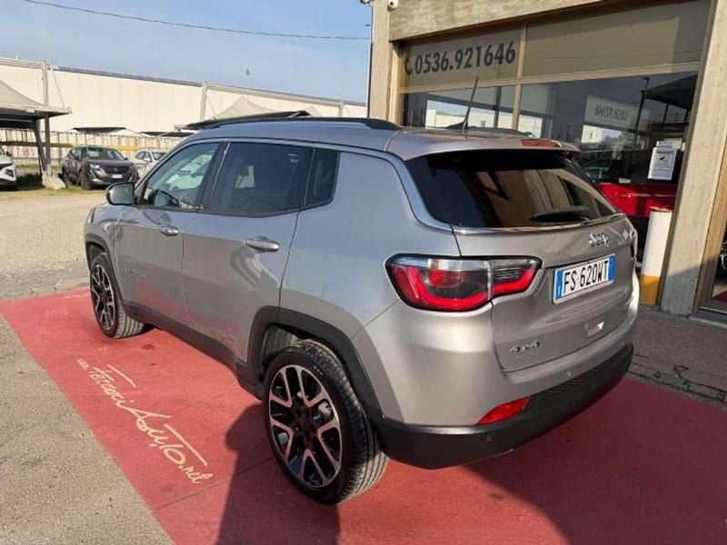 Usata Jeep Compass Limited 140 CV (102 kW) 2019 Grigio SUV
