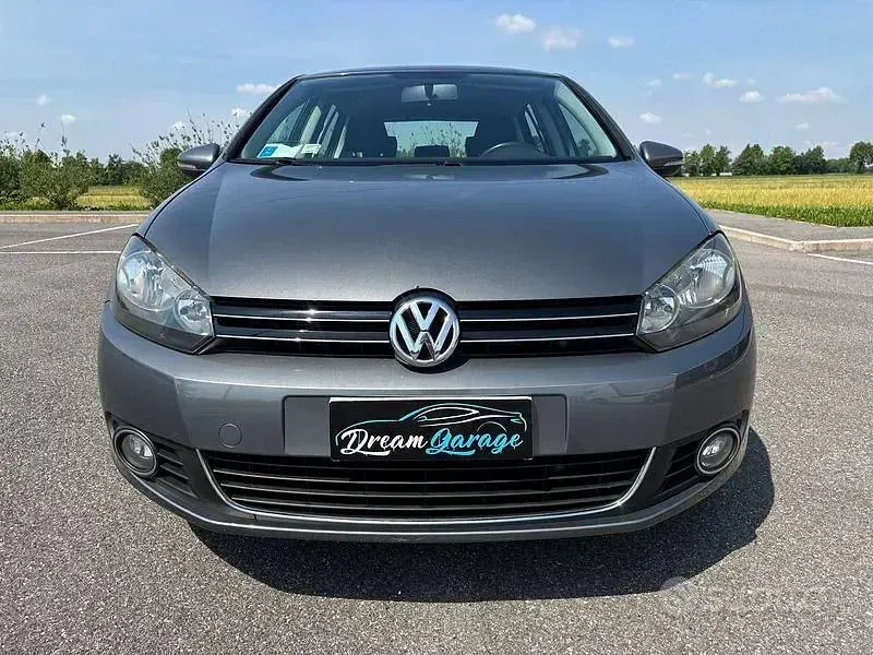 Usado VW Golf VI 122 CV (89 kW) 2011 Gris Utilitario
