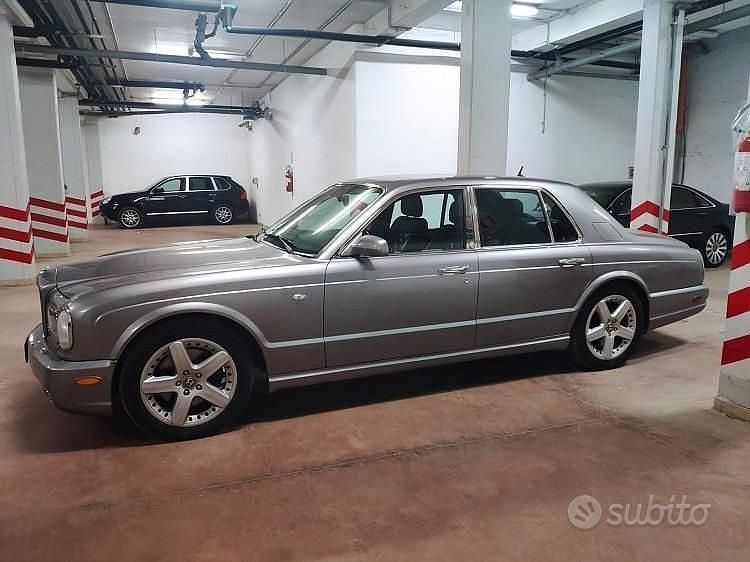 Usata Bentley Arnage 405 CV (297 kW) 2002 Grigio Berlina