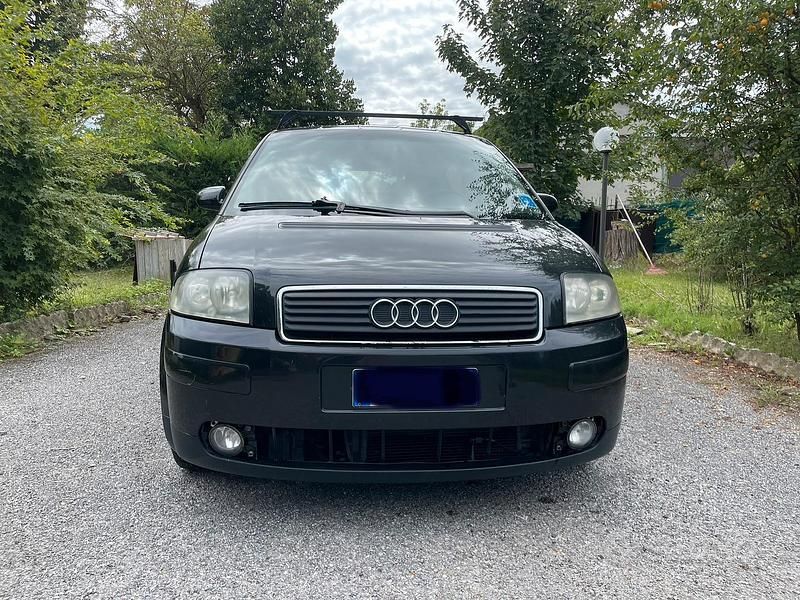 Usata Audi A2 75 CV (55 kW) 2004 Nero Utilitaria