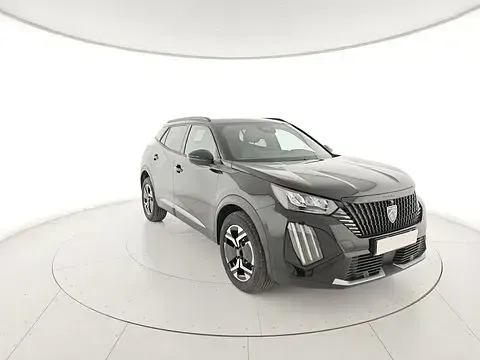 Usata Peugeot 2008 Allure 101 CV (74 kW) 2025 SUV