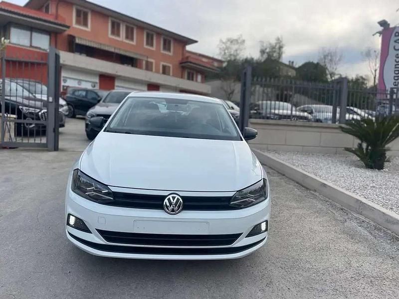 Usata VW Polo Trendline 65 CV (47 kW) 2018 Bianco Berlina