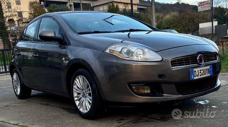Usata Fiat Bravo Emotion 120 CV (88 kW) 2007 Grigio Utilitaria