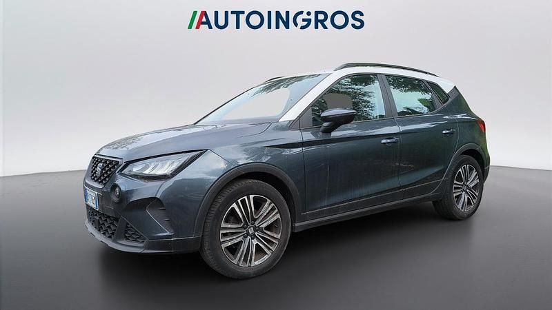 Usata Seat Arona Style 110 CV (80 kW) 2022 Grigio SUV