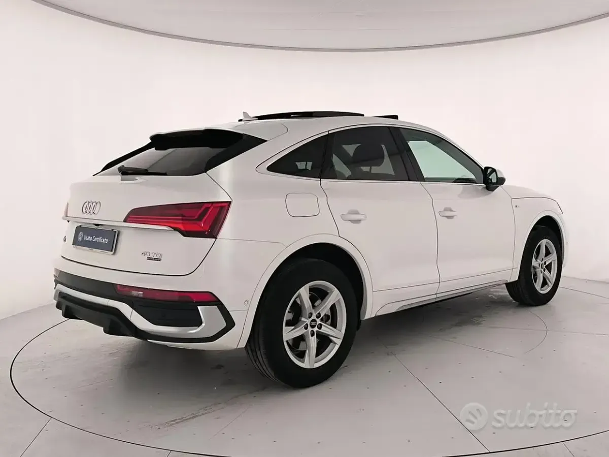 Usata Audi Q5 Sportback S-Line 204 CV (150 kW) 2023 Bianco SUV