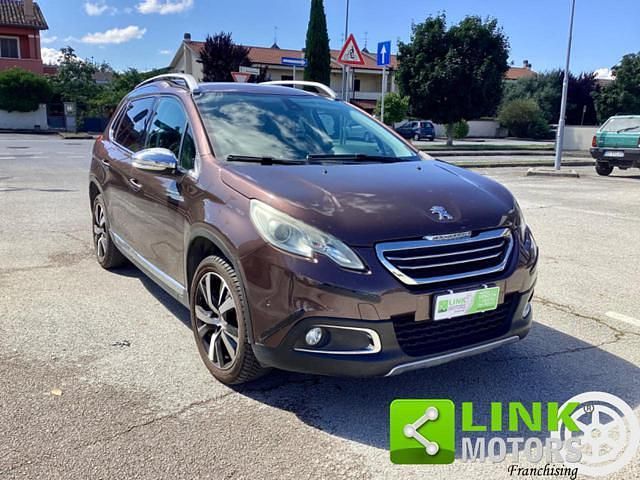 Usata Peugeot 2008 Allure 115 CV (84 kW) 2013 Marrone SUV