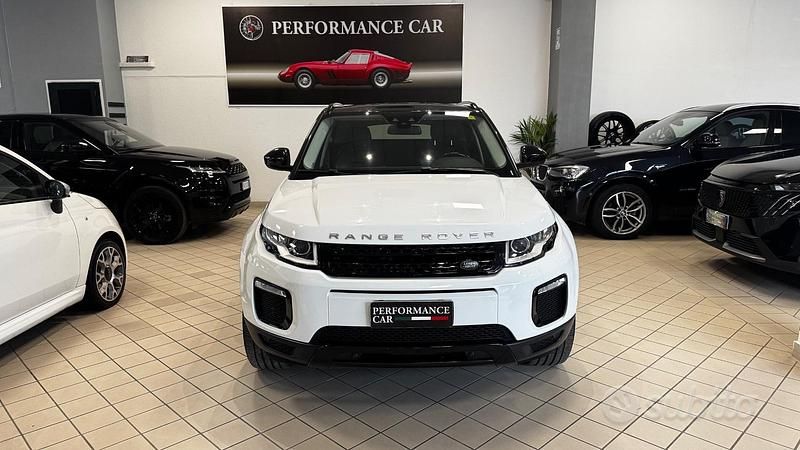 Usata Land Rover Range Rover evoque SE 151 CV (111 kW) 2017 Bianco SUV