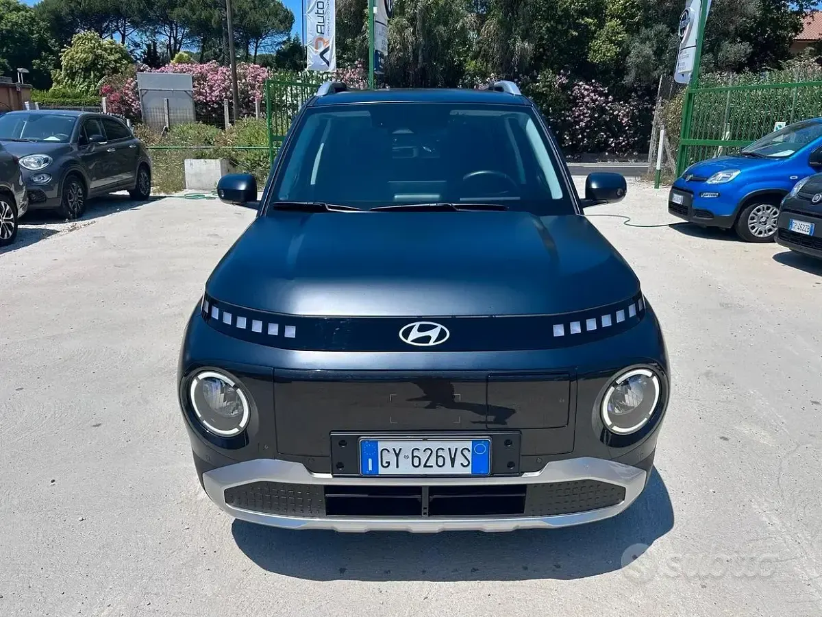 Usata Hyundai Inster 49 kW (67 CV) 2025 Grigio Utilitaria