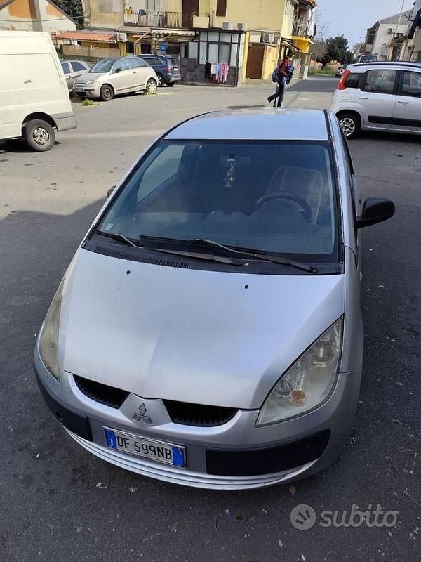 Usata Mitsubishi Colt 2008 Grigio