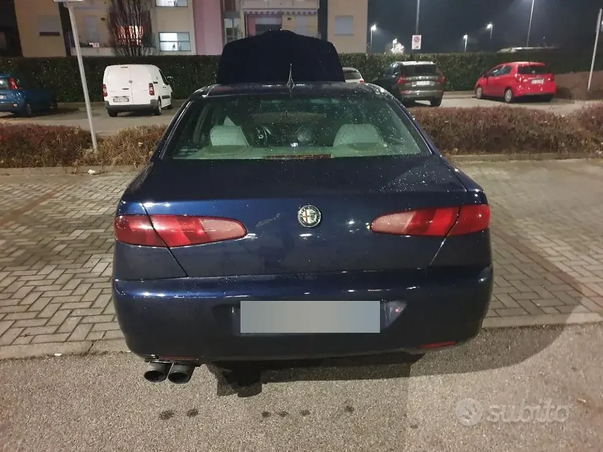 Usata Alfa Romeo 166 150 CV (110 kW) 2004 Bluazzurro Berlina