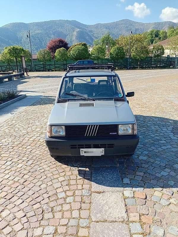 Usata Fiat 750 Collezione 34 CV (25 kW) 1991 Berlina