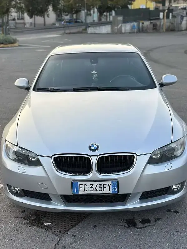 Usata BMW 320 Cabriolet 177 CV (130 kW) 2010 Grigio Cabrio