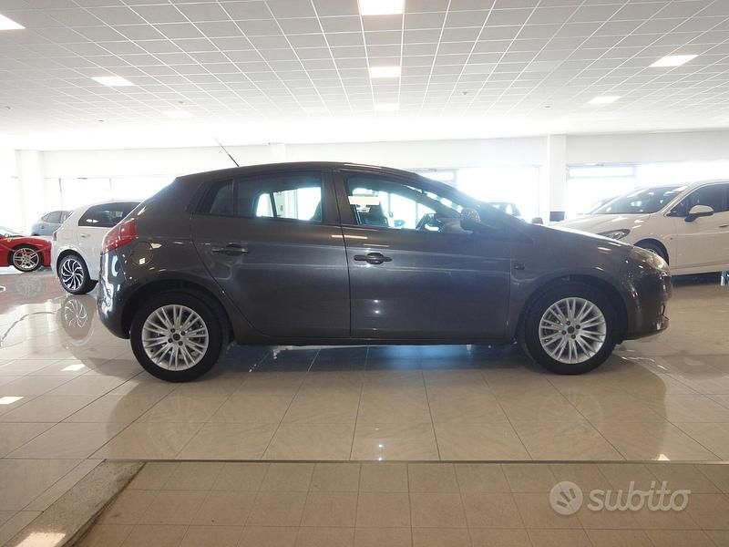 Usata Fiat Bravo Dynamic 105 CV (77 kW) 2008 Grigio Utilitaria