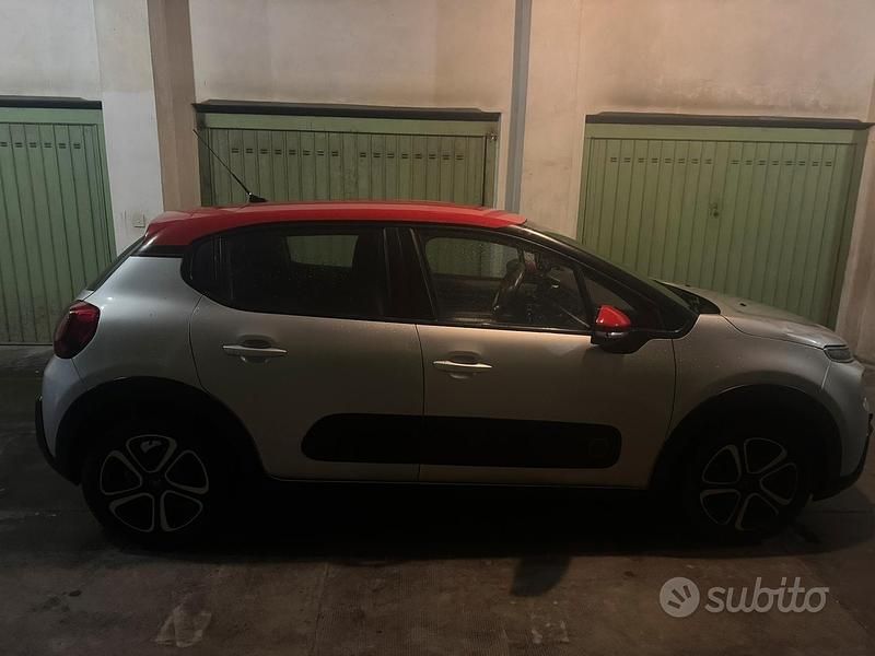 Usata Citroën C3 Shine 99 CV (72 kW) 2017 Grigio Utilitaria