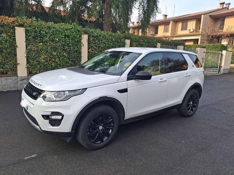 Usata Land Rover Discovery Sport HSE Luxury 179 CV (131 kW) 2017 Bianco SUV