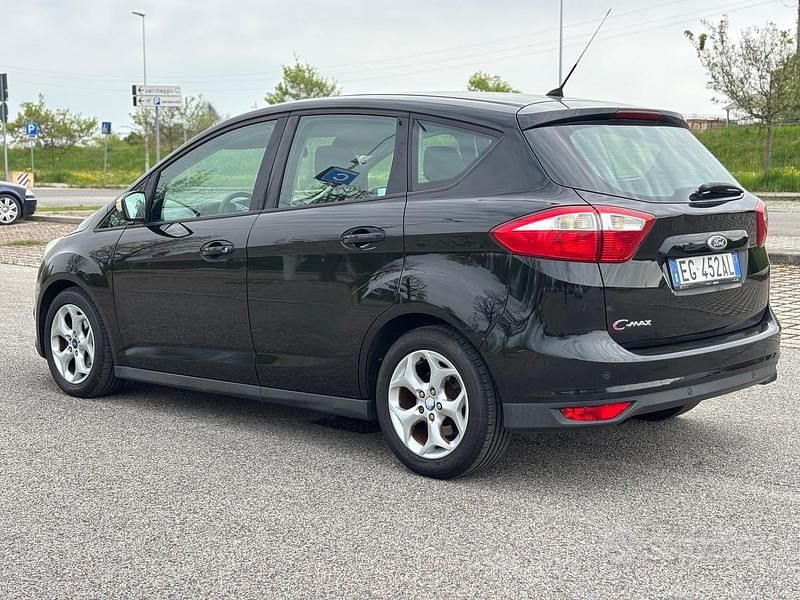 Usata Ford C-MAX Titanium 110 CV (80 kW) 2010 Nero Monovolume