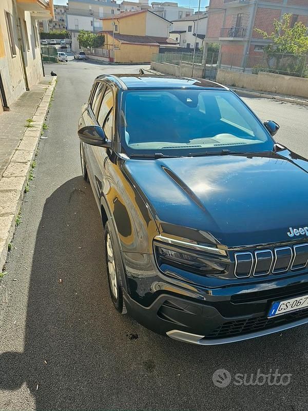 Usata Jeep Avenger 101 CV (74 kW) 2024 Nero SUV