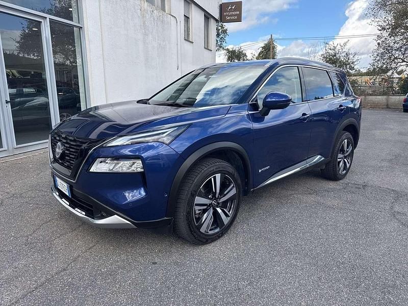 Blu/azzurro Usata 2022 Nissan X-Trail Tekna SUV | 29.900 € (Buon prezzo) - Immagine 1/4