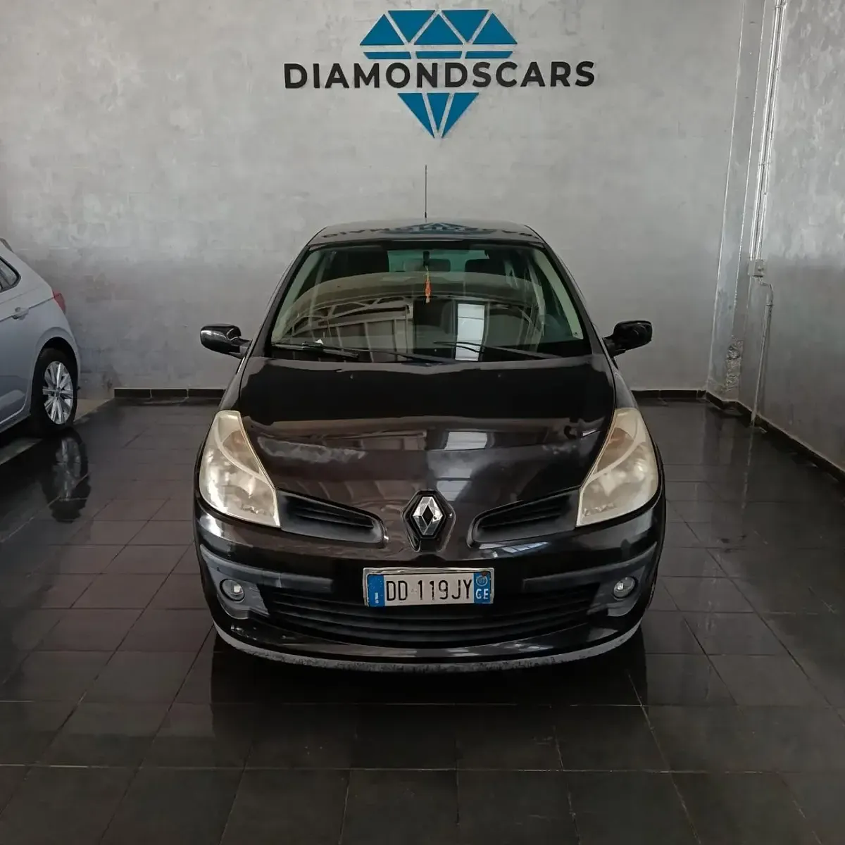 Usata Renault Clio II 75 CV (55 kW) 2007 Nero Berlina