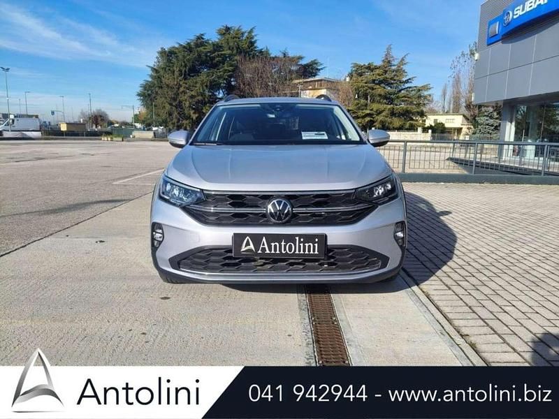 Usata VW Taigo Life 116 CV (85 kW) 2024 Argento SUV