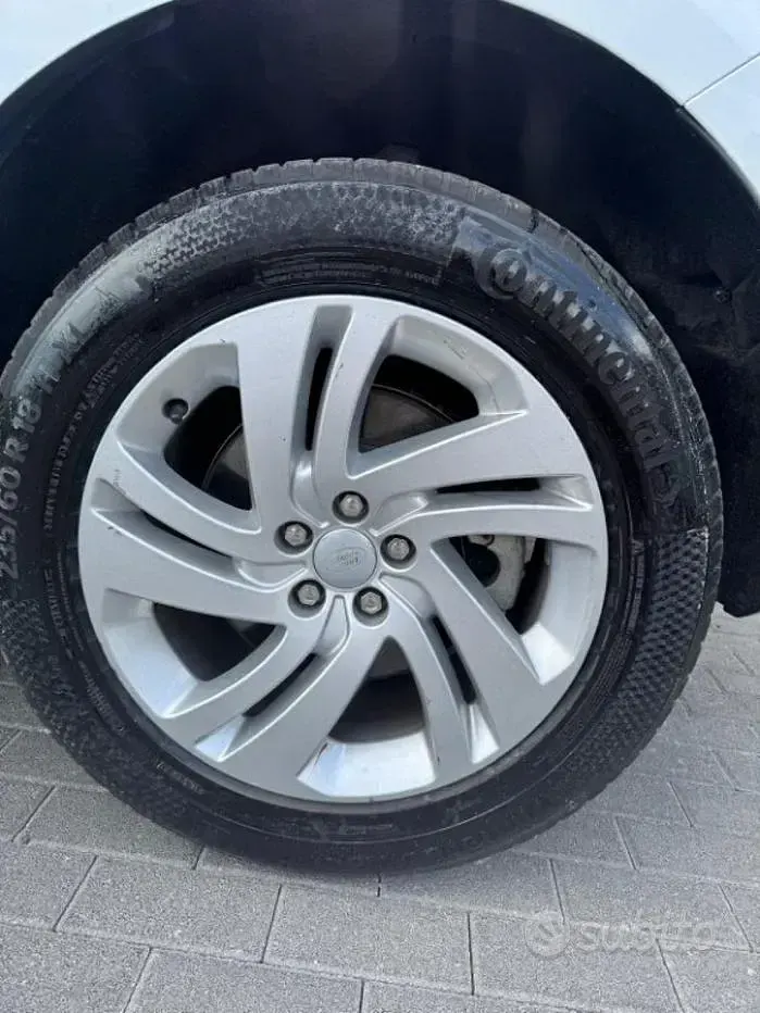 Usata Land Rover Range Rover evoque R-Dynamic 200 CV (147 kW) 2022 Bianco SUV