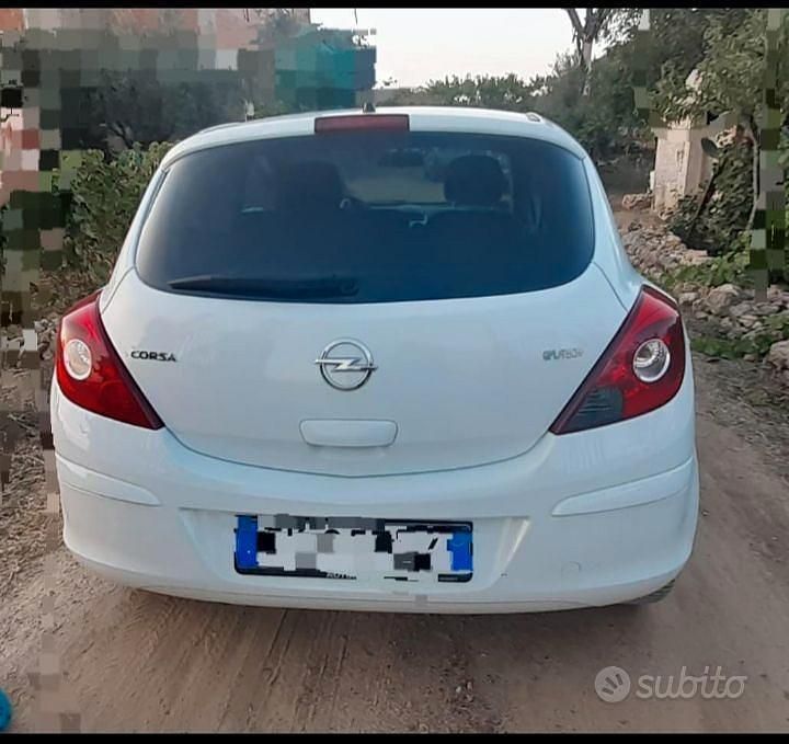 Usata Opel Corsa 2008 Bianco Utilitaria