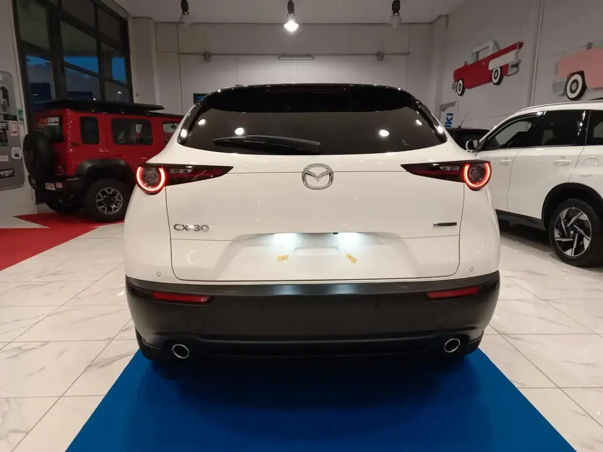 Nuova Mazda CX-30 Comfort 140 CV (102 kW) 2026 Bianco SUV