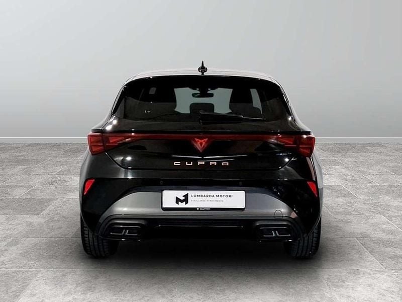 Usata Cupra Leon 150 CV (110 kW) 2025 Nero metallizzato Berlina