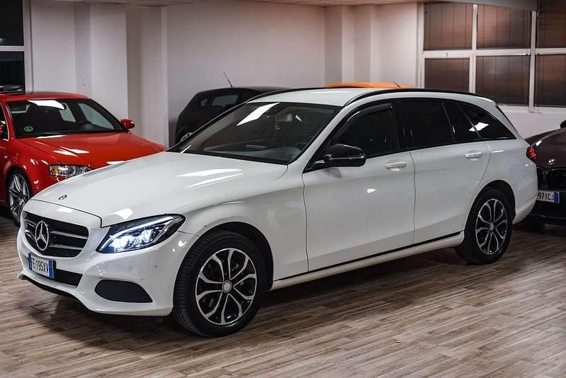 Gebraucht Mercedes C220 Premium 170 PS (125 kW) 2016 Weiß Kombi