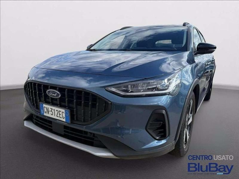 Usata Ford Focus Active 125 CV (91 kW) 2023 Chrome blue SUV
