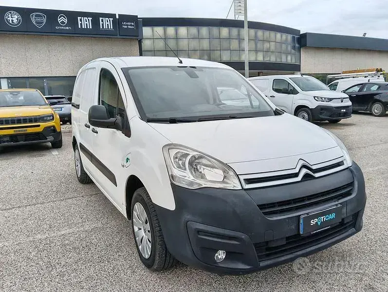 Usata Citroën e-Berlingo 35 kW (48 CV) 2017 Bianco Furgone