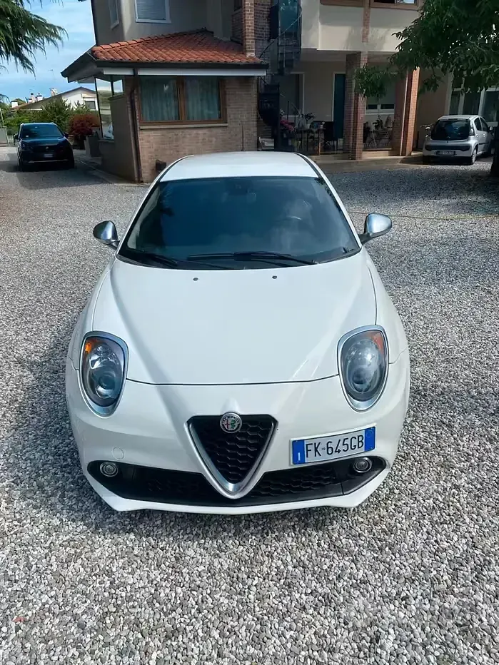 Usata Alfa Romeo MiTo Super 95 CV (69 kW) 2017 Utilitaria