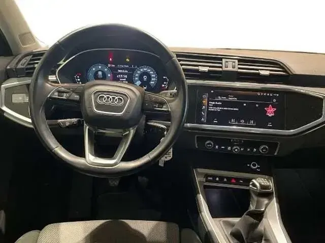 Usata Audi Q3 Sportback S-Line 150 CV (110 kW) 2022 Argento SUV