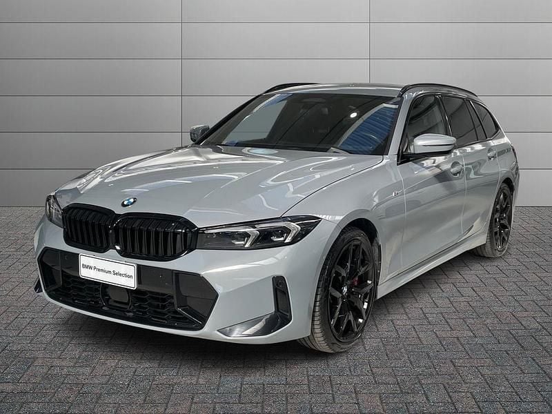 Usata BMW 320e M Sport 190 CV (139 kW) 2025 Grigio Station wagon