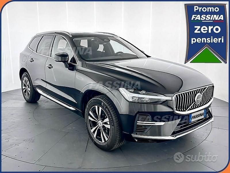 Blu Usata 2024 Volvo XC60 Core SUV | 44.900 € (Ottimo prezzo) - Immagine 1/4