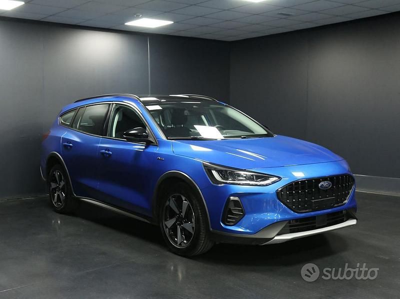 Usata Ford Focus Active 116 CV (85 kW) 2023 Blu Station wagon