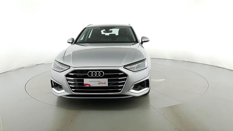 Usata Audi A4 Advanced 204 CV (150 kW) 2022 Argento cavo/nero mito Station wagon