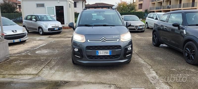Usata Citroën C3 Picasso Seduction 92 CV (67 kW) 2013 Grigio Monovolume